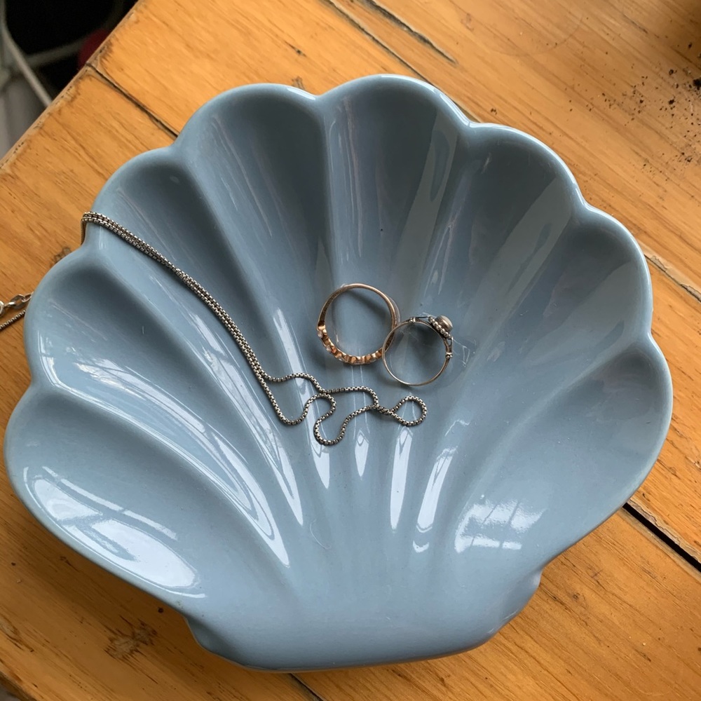 Shell ring dish - Picture 2 of 3